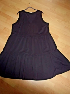 schwarzes Sommerstufenkleid von C&A in Größe L - Bild 1 von 8