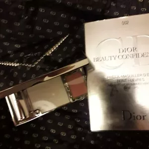 Rare Christian Dior Beauty Confidential highlighter lip gloss & brush ~ Sold Out - Picture 1 of 4