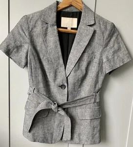 Chaqueta con corbata Banana Republic Blazer para mujer 0 mezcla de lino gris manga corta con cinturón - Imagen 1 de 4