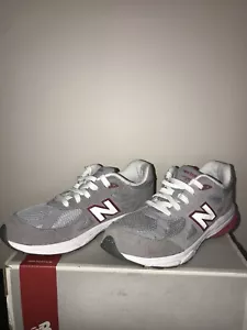 New Balance 990- Women’s SZ 6.5 Pink & White Condition 9/10 - Picture 1 of 4