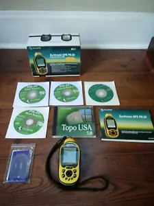 Earthmate PN-20 GPS w/ 2GB SD Card Box & Manual Bundle - Picture 1 of 7