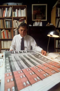 Foto 4x6 arquitecto italiano Aldo Rossi  - Imagen 1 de 1