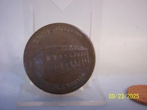 THE DEPARTMENT OF THE TREASURY UNITED STATES MINT DENVER CO. CHALLENGE COIN - Picture 1 of 2