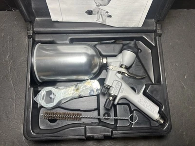 Binks M1-G Prime Spray Gun - Image 1 of 4