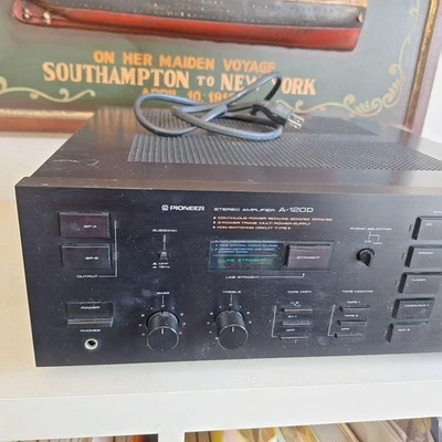 Pioneer A-120D Preamplificatore Stereo - Vintage, Nero - Funzionante - Immagine 1 di 4