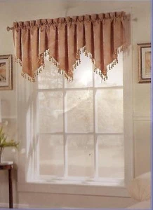 DESIGNABLES Christina Ascot 40" Valance 244769 Gold - Picture 1 of 2