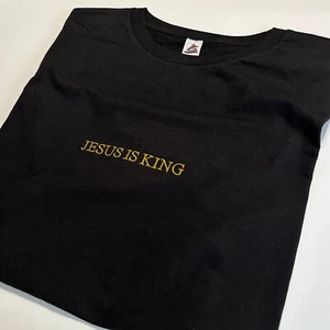 Jesus ist König genäht Gold Stickerei T-Shirt bestickt christlich Gott ist gut - Bild 1 von 8