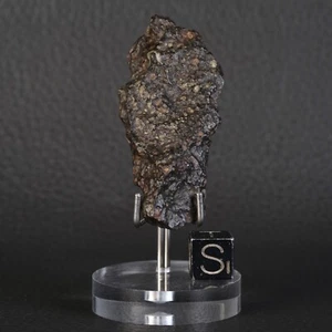 Météorite NWA 16387 de 18,29 g - Chondrite Carbonée type CK3 - Picture 1 of 11