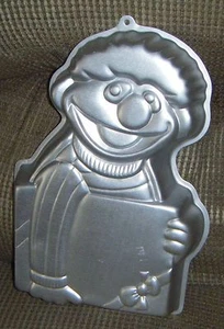1983 GEBURTSTAGSGESCHENK ERNIE Sesamstraße Muppets Wilton Kuchenform Form 502-3614 - Bild 1 von 2