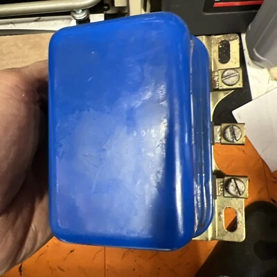 FORD THUNDERBIRD 1962 NUEVO CON ACCESORIOS DE ALIMENTACIÓN DE AIRE ACONDICIONADO REGULADOR DE VOLTAJE 12V.  9JD Foto 1 de 4