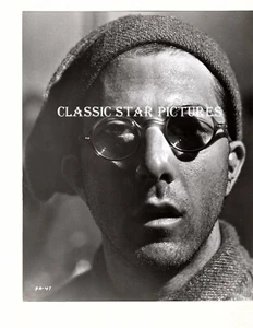 672 Dustin Hoffman Nahaufnahme Papillon 1973 8 x 10 Vintage Foto - Bild 1 von 1
