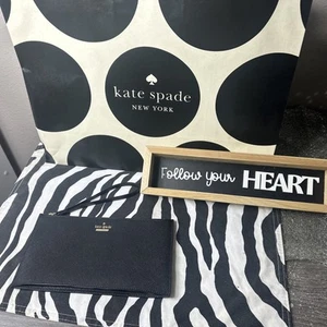 Kate Spade New York Black LEATHER Logo Slim Zip Pouch Wallet Wristlet NWOT - Picture 1 of 13