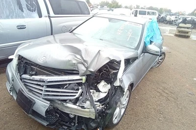 Mercedes-Benz Clase C 2013 transmisión automática OEM 106 k millas - LKQ404105770 Foto 1 de 4