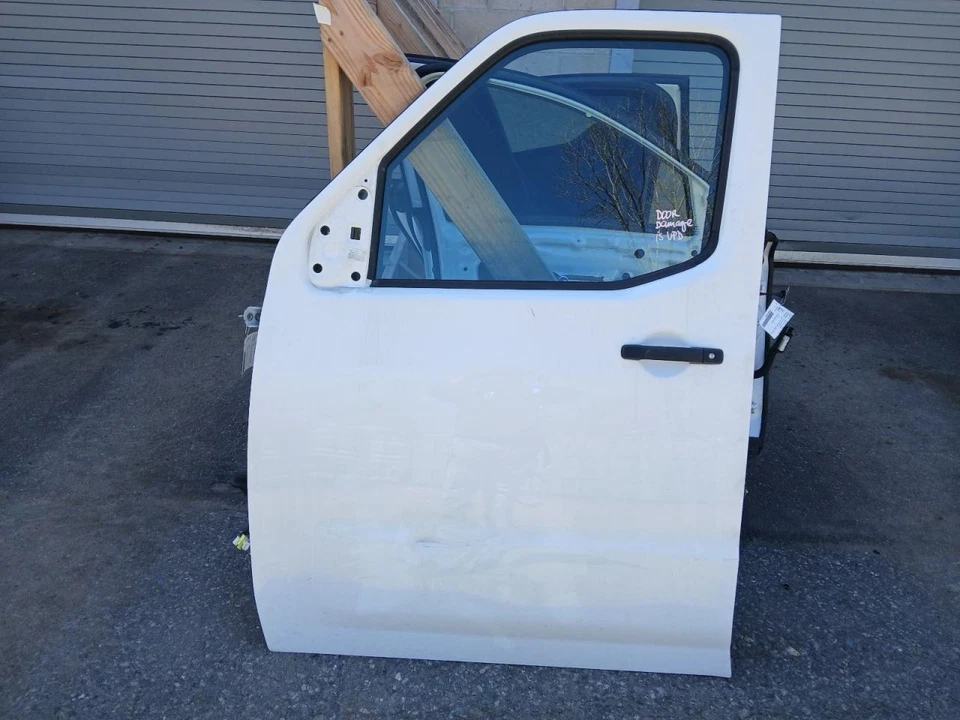 (LOCAL PICKUP ONLY) Driver Left Front Door Electric Fits 16-20 NV 1500 775096 - Image 1 of 4