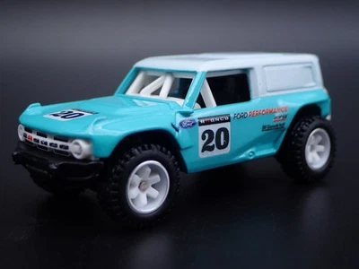 2021-2025 FORD BRONCO R fuori Strada Bfgoodrich Borla 1:64 Scala Modellino Auto - Immagine 1 di 4