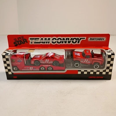 1992 LE Matchbox Super Star Team Convoy #11 Bill Elliot Good Year 1:64 Diecast - Image 1 of 4