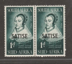 SOUTH AFRICA 1952 1d Tercentenary Stamp Exhibition 'Satise' SG 141 PAIR MNH - Picture 1 of 2