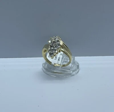3.4g 14k Yellow Gold & Diamond Cluster Cocktail Ring Clarity I1 Color H Size 7 - Image 1 of 4