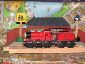 Motor de vía de tren de madera Thomas James con licitación de carbón plano pintado - Imagen 1 de 5