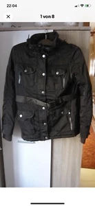 Street Ohne Jacke 42 - Bild 1 von 8