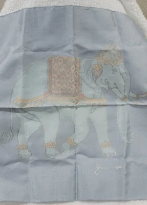 Bufanda vintage Jim Thompson con un elefante en seda tailandesa Foto 1 de 4