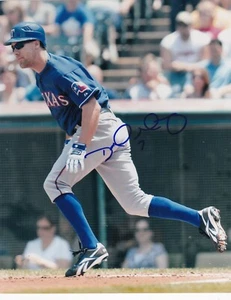 DAVID MURPHY TEXAS RANGERS ACTION SIGNED 8x10 - Picture 1 of 1