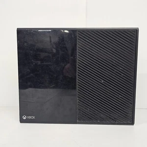 Consola Microsoft Xbox One 1540 solo 500 GB (tal cual para piezas o reparación) - Imagen 1 de 7