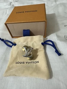Louis Vuitton Pin Silver, Not Available In Stores - Picture 1 of 6