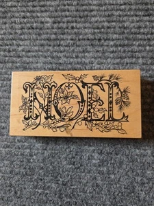 Sello de goma montado en madera PSX Noel Poinsettia Flower Holly Berry Navidad K1624 - Imagen 1 de 3