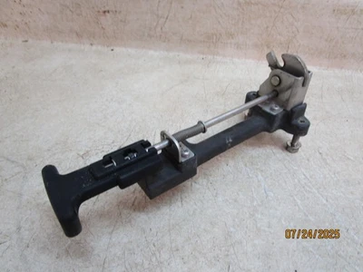 1993 94 93 YAMAHA WAVERUNNER VXR PRO 700 SEAT LOCK LATCH - Image 1 of 4