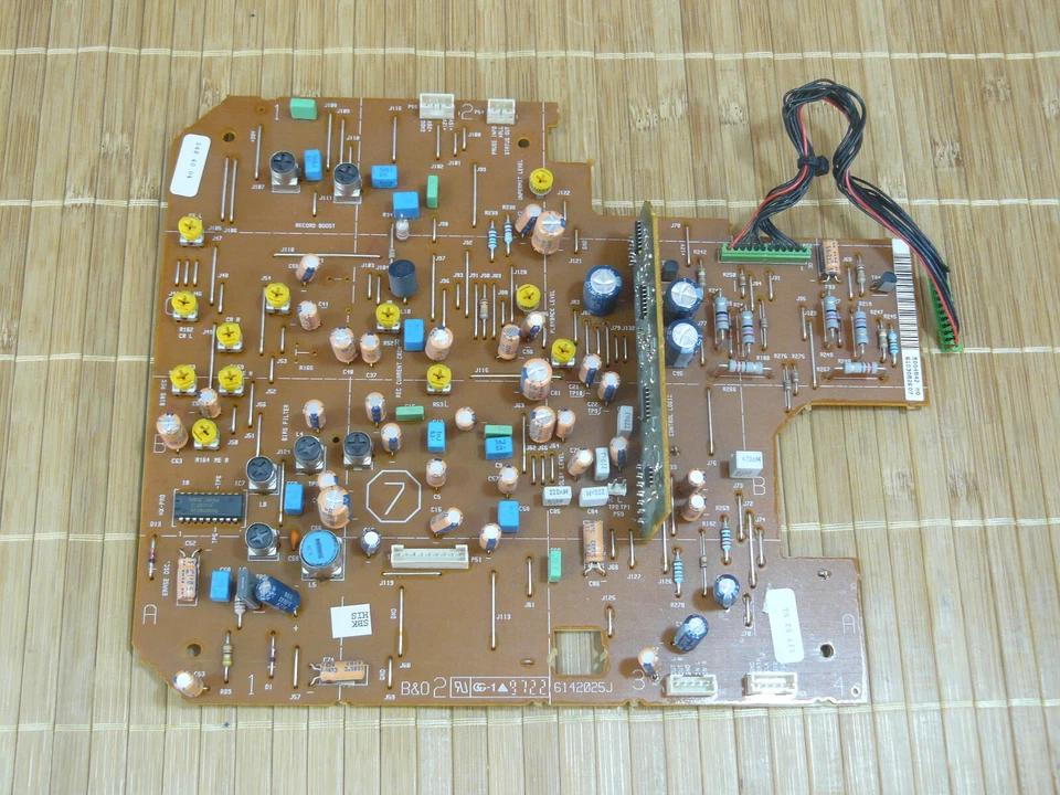 BANG & OLUFSEN BEOSOUND OUVERTURE 2631 MUSIC CENTRE PARTS: TAPE BOARD. - Imagen 1 de 3