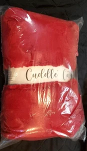 Shannon Fabrics Cuddle Cuts - 2 Yards Luxe Minky Fabric - Cardinal - New - Picture 1 of 2