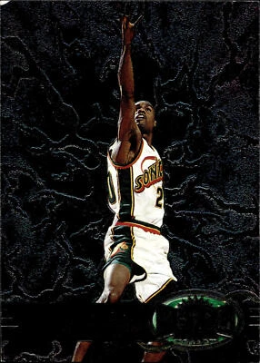 1997-98 Metal Universe #63 Gary Payton - Image 1 of 2