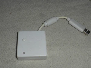 NINTENDO Wii ROCK BAND FENDER WIRELESS GUITAR DRUM DONGLE STRATOCASTER RECEIVER - Picture 1 of 2