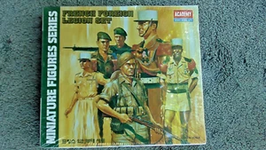 Academy French Foreign Legion Set 1/35 Kit Miniature Figures SERIES - Picture 1 of 3