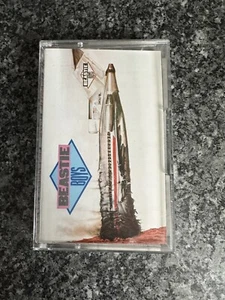 RSRL CASSETTE ALBUM BEASTIE BOYS LICENSED TO ILL UK RELEASE 1986 DEF JAM 450062 - Picture 1 of 4