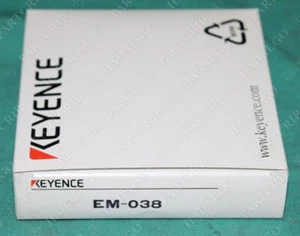 Keyence EM-038 Proximity sensor in cable amplifier NEW - Bild 1 von 2