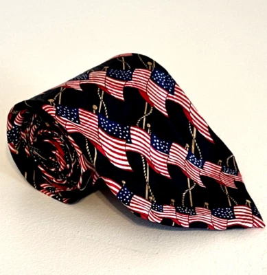 SURREY 男式领带 100% 真丝美国国旗 美国制造 58 x 4 英寸 爱国 — 第 1/4 张图片