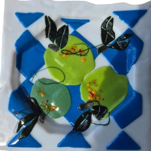 Vibrant Fused Glass Platter / Bowl 11.75"  Fruit Theme Checkered 3D - Picture 1 of 3