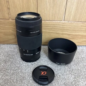 Sony 75-300mm Telephoto Lens F4.5-5.6 for Sony A-Mount, SAL75300 With Hood - Picture 1 of 7