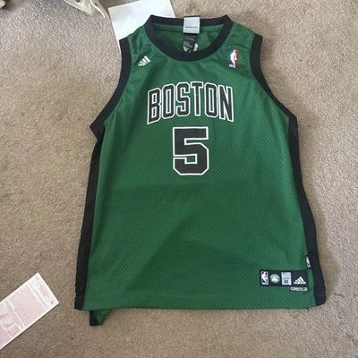 Camiseta deportiva de baloncesto Adidas Garnett Boston Celtics para niños jóvenes talla 5 XL longitud grande +2 Foto 1 de 4