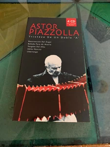 4 CD   BOX Astor Piazzolla – Tristeza De Un Doble "A" LTD - Foto 1 di 1