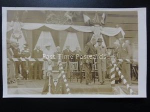 16. Juni 1921 Edward Prince of Wales - Royal Ceremony zeigt Streitkolbenträger & Bürgermeister - Bild 1 von 2