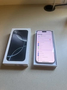 iPhone 16 Pro 128GB (Unlocked) - White Titanium PARTS ONLY/READ - Zdjęcie 1 z 5