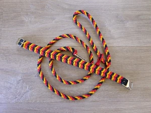 Paracord Halsband 34 cm & Leine 120 cm Schwarz Rot Gold - Bild 1 von 6
