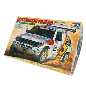 Tamiya 1/24 Mitsubishi Pajero 1992 Paris Le Cup Rally Winner Model Kit - Foto 1 di 4