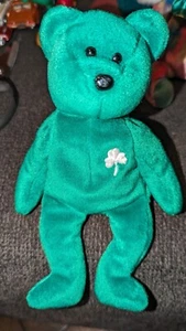 TY Beanie Baby Erin the Bear 1997 Collectible Green Clover Bear Retired #4186 - Picture 1 of 4