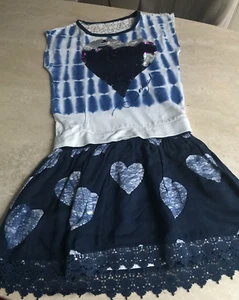 ROBE "DESIGUAL" BLANCHE & BLEUE AVEC SEQUINS - TAILLE : 11/12 ANS (146/152 CM) - Imagen 1 de 8