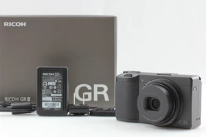 [Brandneu] RICOH GR III 3 24,2 MP F2,8 kompakte Digitalkamera aus JAPAN - Bild 1 von 11