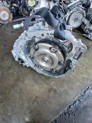 2013-2018 Toyota Rav4 Auto FWD Transmissão 2AR 2.5L 4 Cilindros 4X2 103k Milles - Imagem 1 de 4